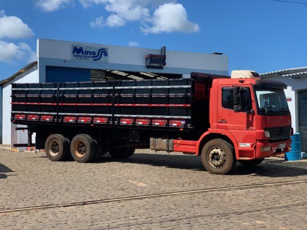 Carroceria Graneleira